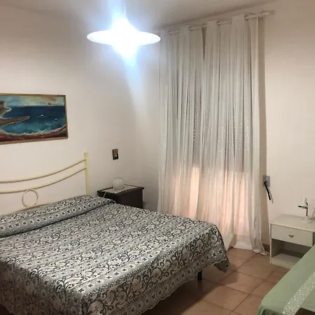 Gallipoli, Lido San Giovanni Via Gian Battista Vico *